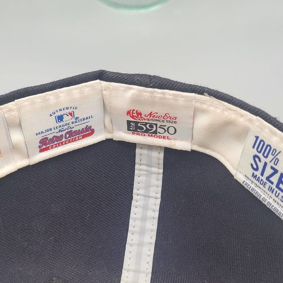 Cleveland Indians 5950 New Era 100% Wool Fitted Hat Size 8 Pro Model Cooperstown - Picture 12 of 14